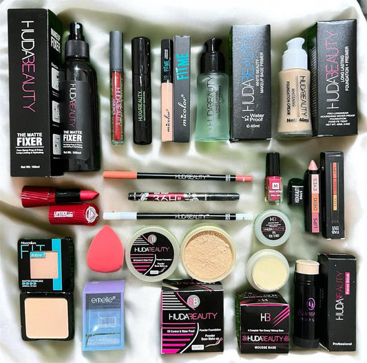 Complete 17-Piece Professional Makeup Kit – Huda Beauty Edition